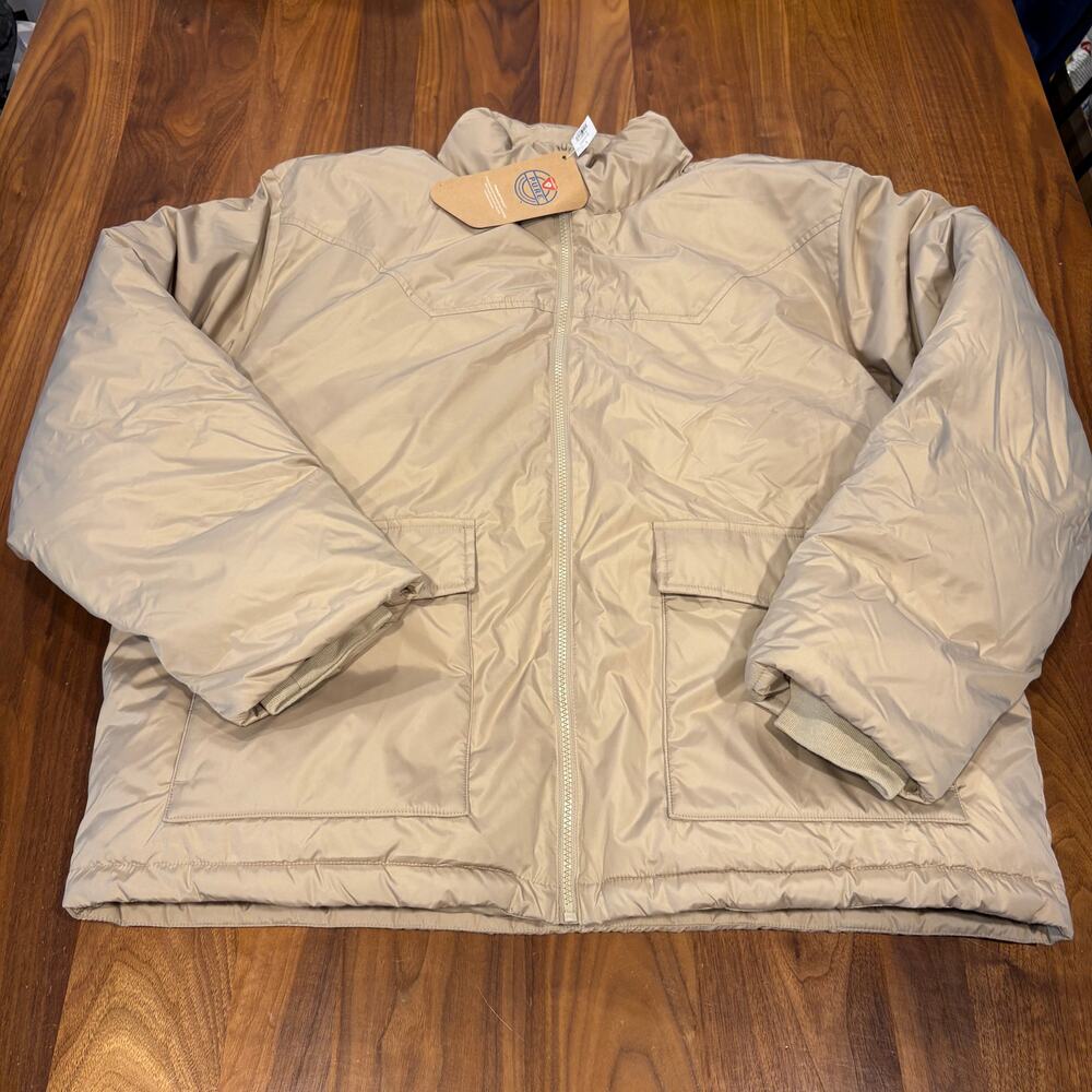 NWT Size Large Gap Recycled Modern PrimaLoft® Puffer Jacket